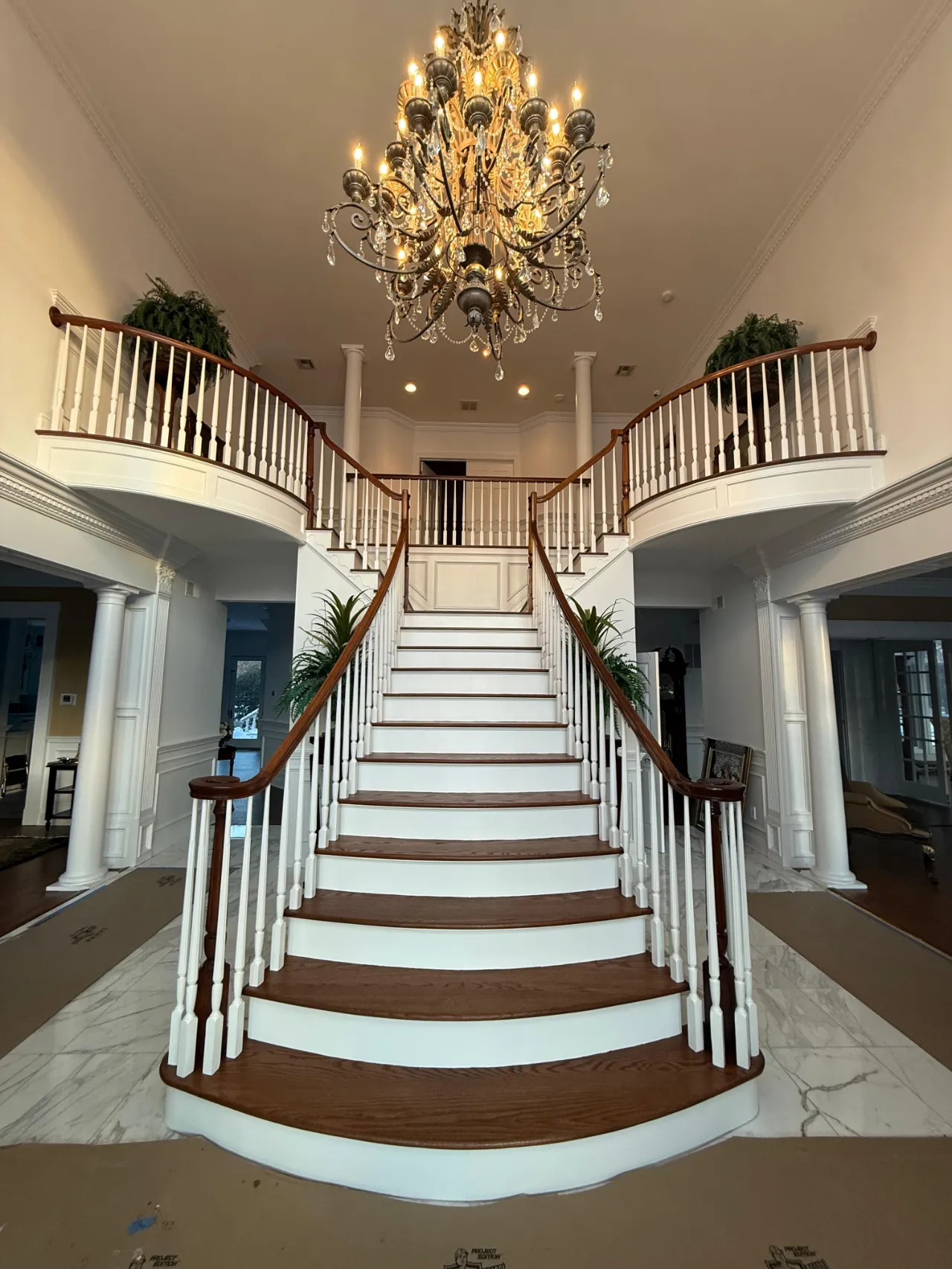 JDE Contractors LLC team working on a New Jersey residential project
